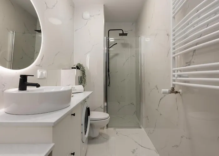 Flatbook - Trimare Lägenhet